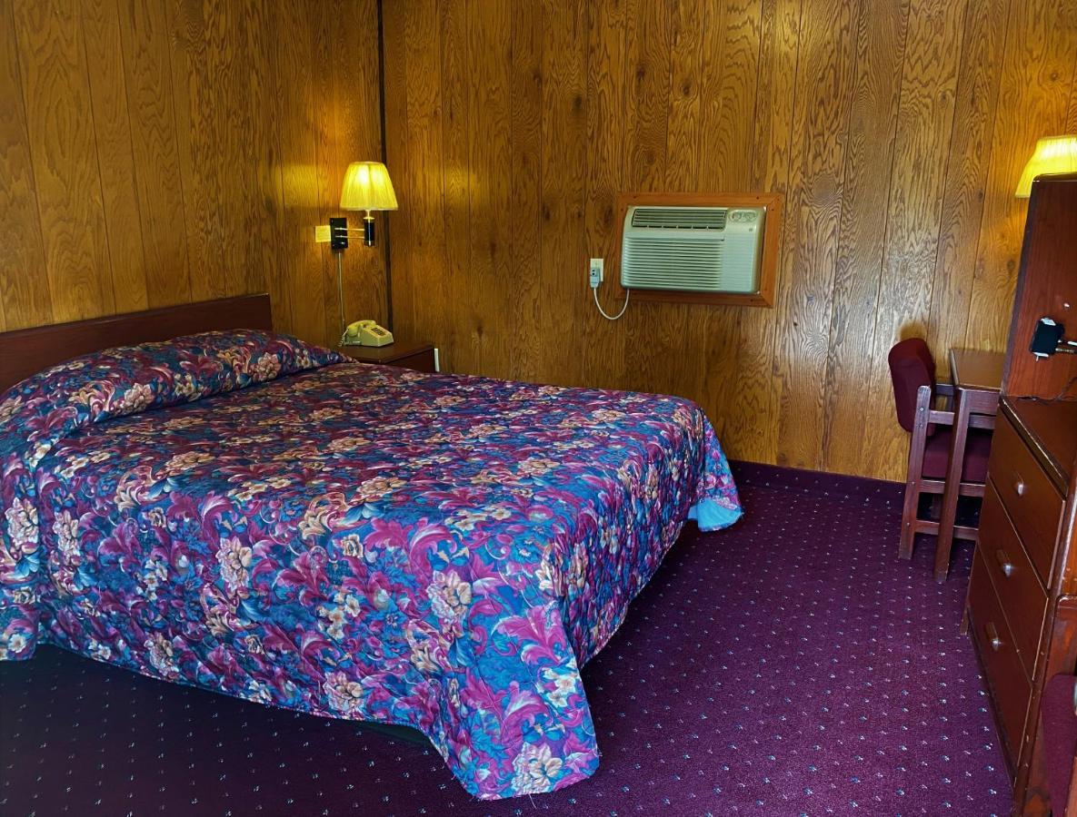 Valley Forge Motor Court Motel Wayne Eksteriør billede